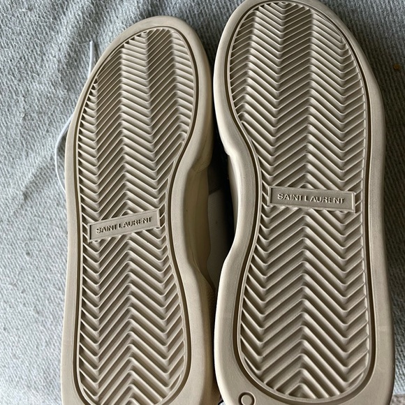 SAINT LAURENT Mid-Top Sneakers - Picture 5 of 8